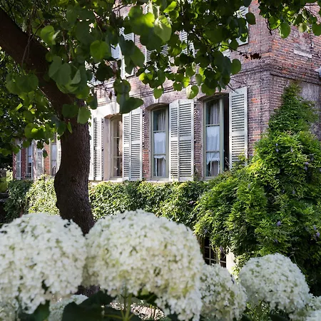 La Maison Du Parc Oda ve Kahvaltı