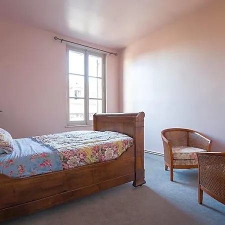 La Maison Du Parc Oda ve Kahvaltı 4*