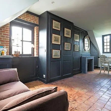 La Maison Du Parc Oda ve Kahvaltı Honfleur