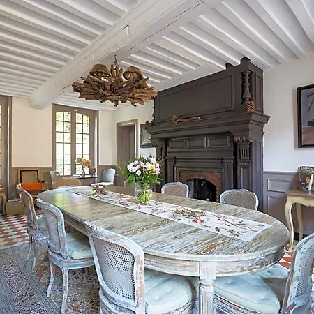 La Maison Du Parc Oda ve Kahvaltı Honfleur
